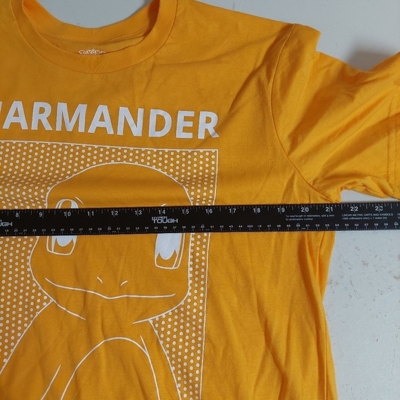 Pokemon Yellow Shirt L‎ Charmander Graphic Crew Neck Unisex  Short Sleeve NEW - Picture 3 of 7
